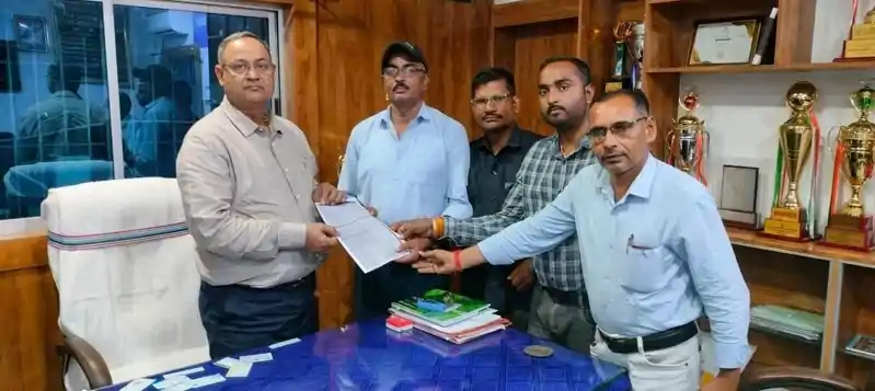 केरेडारी के विकास के लिए बीजेपी नेता सक्रिय, सौंपा 5 सूत्री मांग पत्र  