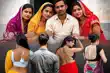 क‍िस-क‍िसको प्‍यार करूं? 1 पति, 3 पत्नियां और 8 बच्चे..अभी दो और शादी करेंगे, बेटी से भी शादी की बात.... -