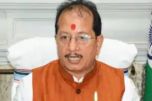 राजस्व कर्मी-अफसरों की हड़ताल जारी, सरकार ने दी चेतावनी, काम पर लौटें कर्मी, नहीं तो निलंबन होगा