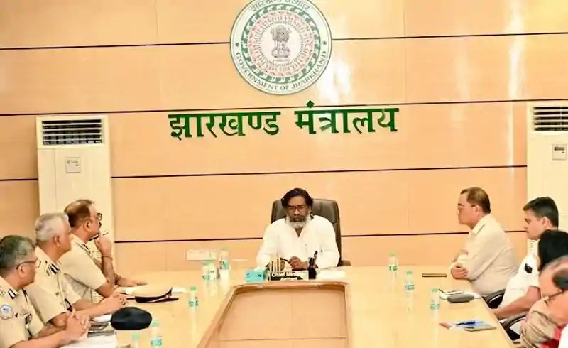 बुधवार को होगी झारखंड कैबिनेट की अहम बैठक, विकास योजनाओं पर चर्चा की उम्मीद बुधवार को होगी झारखंड कैबिनेट की अहम बैठक, विकास योजनाओं पर चर्चा की उम्मीद