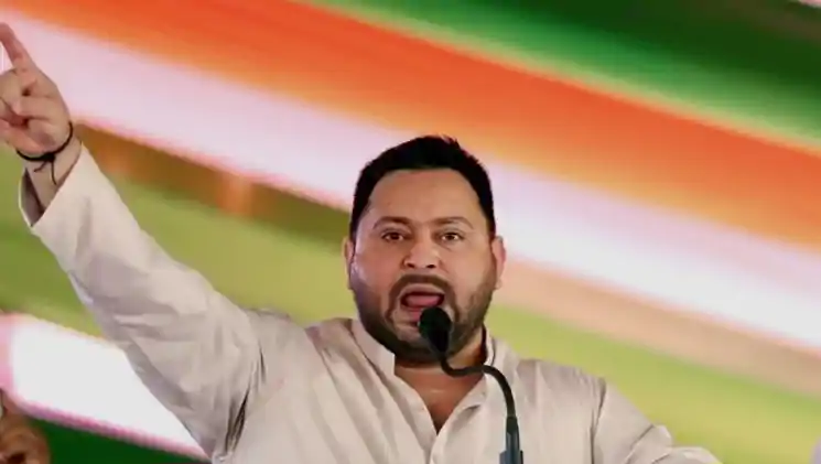 तेजस्वी बोले- अफसरों से धमकी दिलवा रहे शाह, दो गुजराती बिहार पर कब्जा करना चाहते हैं