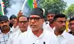 कांग्रेस ने निकाली मोदी-शाह के पुतले की शवयात्रा, किया दहन-Congress took out a funeral procession for effigies of Modi and Shah and burned them