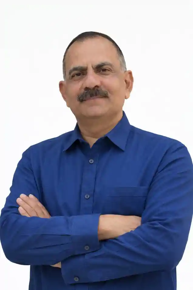 अवैध खनन विवाद पर कांग्रेस का पलटवार, आलोक दूबे ने बाबूलाल मरांडी के आरोपों को बताया निराधार-