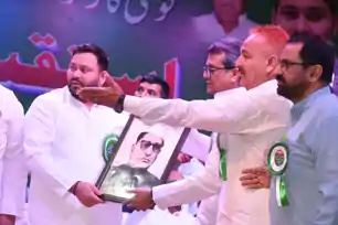 साम्प्रदायिक शक्तियों से समझौता नहीं, संघर्ष जारी रहेगा: तेजस्वी यादव