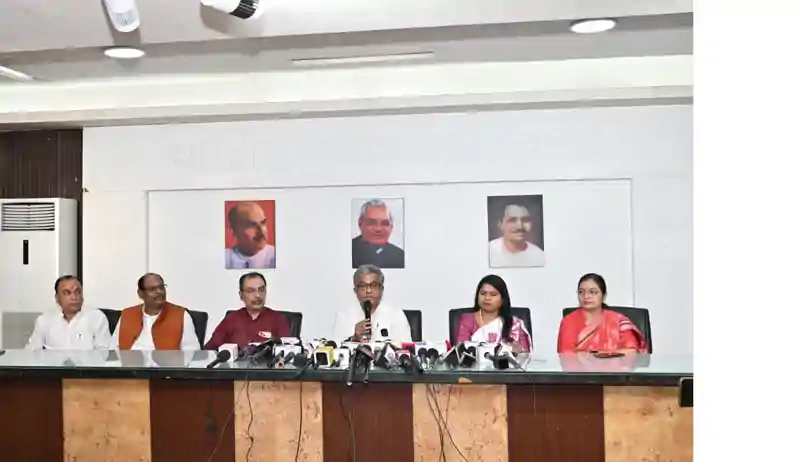 दिल्ली में छात्रों के साथ खड़े विपक्ष का झारखंड में रुख अलग क्यों? मंत्री नीतीश मिश्रा ने पूछे सवाल
