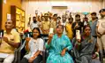 खोए मोबाइल लौटाकर पुलिस ने फिर लौटाई मुस्कान, 25 को मिले उनके मोबाइल फोन