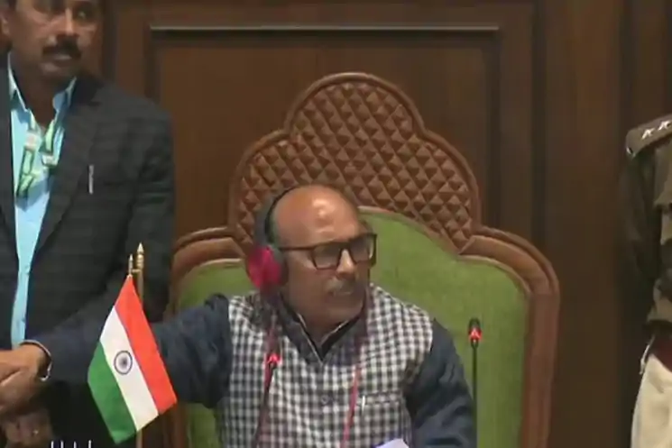 विपक्ष ने शीतकालीन सत्र का अंतिम दिन छात्रवृत्ति, तिलैया नहर और स्मार्ट मीटर के मुद्दों पर सरकार को घेरा 