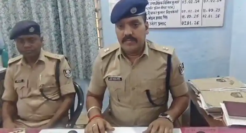 पुलिस ने की बडी कार्रवाई, स्मैक और हथियार के साथ तस्कर गिरफ्तार