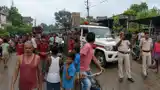 लगातार बारिश से हुआ जल जमाव, आक्रोशित लोगों ने किया प्रदर्शन, सडक जाम