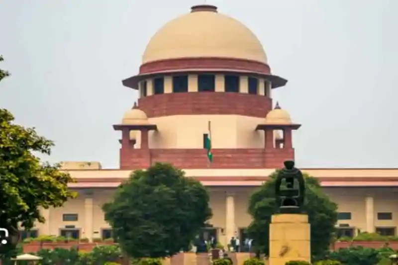 ‘सम्मान के साथ मरने के अधिकार’ पर ऐतिहासिक फैसला! 13 साल से वेजिटेटिव स्टेट में पड़े युवक को सुप्रीम कोर्ट से पैसिव यूथेनेशिया की मंजूरी ‘सम्मान के साथ मरने के अधिकार’ पर ऐतिहासिक फैसला! 13 साल से वेजिटेटिव स्टेट में पड़े युवक को सुप्रीम कोर्ट से पैसिव यूथेनेशिया की मंजूरी