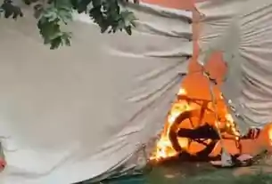 पटना-जनसुराज के कैंप में लगी आग, समर्थकों में गुस्सा, कहा- साजिशन कुछ लोगों ने लगाई आग