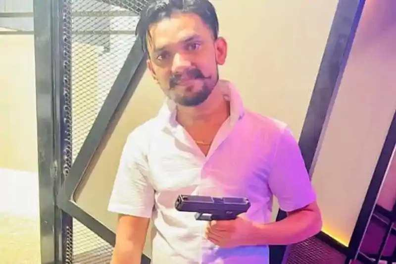 लॉरेंस बिश्नोई गैंग से जुड़े सुनील मीणा को जमशेदपुर जेल में किया गया शिफ्ट, ये है वजह लॉरेंस बिश्नोई गैंग से जुड़े सुनील मीणा को जमशेदपुर जेल में किया गया शिफ्ट, ये है वजह