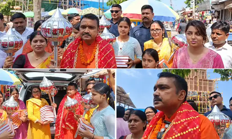 शारदीय नवरात्र के प्रथम दिन पूर्व विधायक मिथिलेश कुमार ने शस्त्र और शास्त्र किए भेंट शारदीय नवरात्र के प्रथम दिन पूर्व विधायक मिथिलेश कुमार ने शस्त्र और शास्त्र किए भेंट