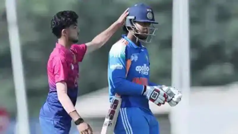 T20 के बाद वनडे में वैभव सूर्यवंशी ने बनाया वर्ल्ड रिकॉर्ड, कुछ ही देर बाद पाकिस्तानी बल्लेबाज ने उसे तोड़ा वैभव सूर्यवंशी