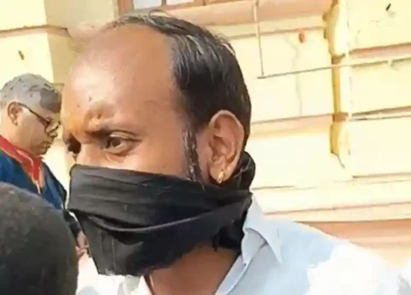 बजट सत्र से पहले विपक्ष का विरोध तेज: कांग्रेस विधायक ने काली पट्टी बांधी, RJD ने पोस्टर के साथ किया प्रदर्शन Congress