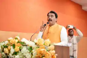 भाजपा कार्यकर्ताओं को आदेश देने वाला नहीं, संस्कार देने वाला परिवार: संजय सरावगी ‎