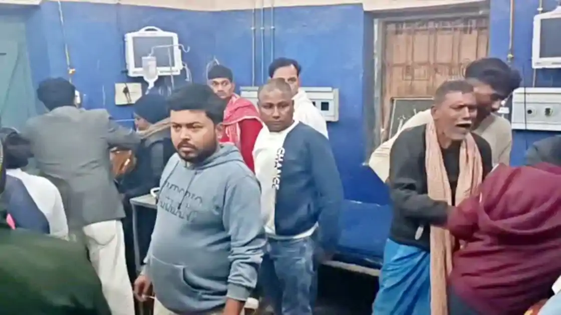 नवादा में BPSC शिक्षक की सड़क हादसे में मौत,बालू लदे ट्रैक्टर ने मारी जोरदार टक्कर