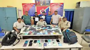 साहिबगंज: बरहड़वा स्टेशन पर आरपीएफ की बड़ी कार्रवाई, ट्रेन से 174 संदिग्ध मोबाइल फोन बरामद