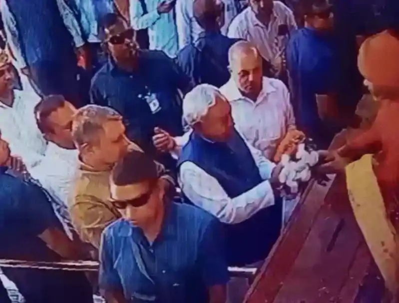 चुनाव के रिजल्ट से पहले मंदिर, मजार-गुरुद्वारे पहुंचे नीतीश, हेल्थ चेकअप भी कराए Nitish Kumar