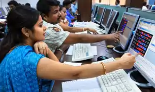 शेयर बाजार में तूफानी शुरुआत, सेंसेक्स व निफ्टी में उछाल के बाद गिरावट