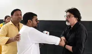 सदर अस्पताल में पत्रकार से मारपीट व सामान छीनने का आरोप, बीमार बच्चों की रिपोर्टिंग के दौरान घटी घटना