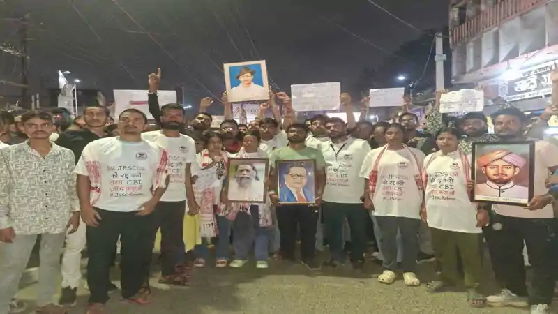 युवा दिवस पर छात्रों ने भरी हुंकार, JPSC-JSSC मामले में CBI जांच पर अड़े आंदोलनकारी
