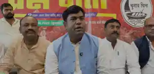 ‎आरक्षण नहीं तो 2027 में मोदी-योगी को वोट नहीं : मुकेश सहनी