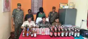 किराना दुकान की आड़ में बिक रही थी अवैध शराब, पुलिस ने दबोचा