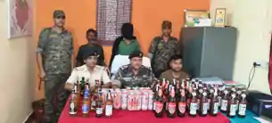 किराना दुकान की आड़ में चल रहा था अवैध शराब कारोबार, पुलिस ने किया भंडाफोड़  
