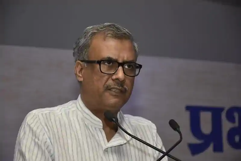 प्रभात खबर के प्रधान संपादक बने केंद्रीय सूचना आयुक्त, 15 दिसंबर से संभालेंगे कार्यभार प्रभात खबर के प्रधान संपादक बने केंद्रीय सूचना आयुक्त, 15 दिसंबर से संभालेंगे कार्यभार