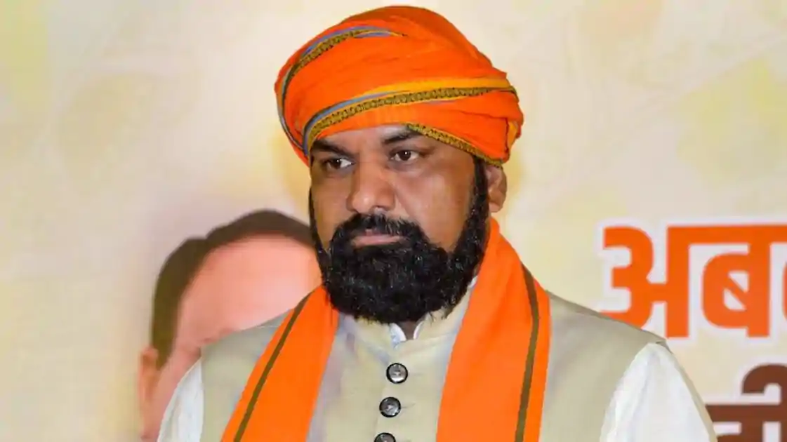 लालू प्रसाद की संपत्ति जब्त कर स्कूल खोलेगी बिहार सरकार: सम्राट चौधरी का बड़ा ऐलान