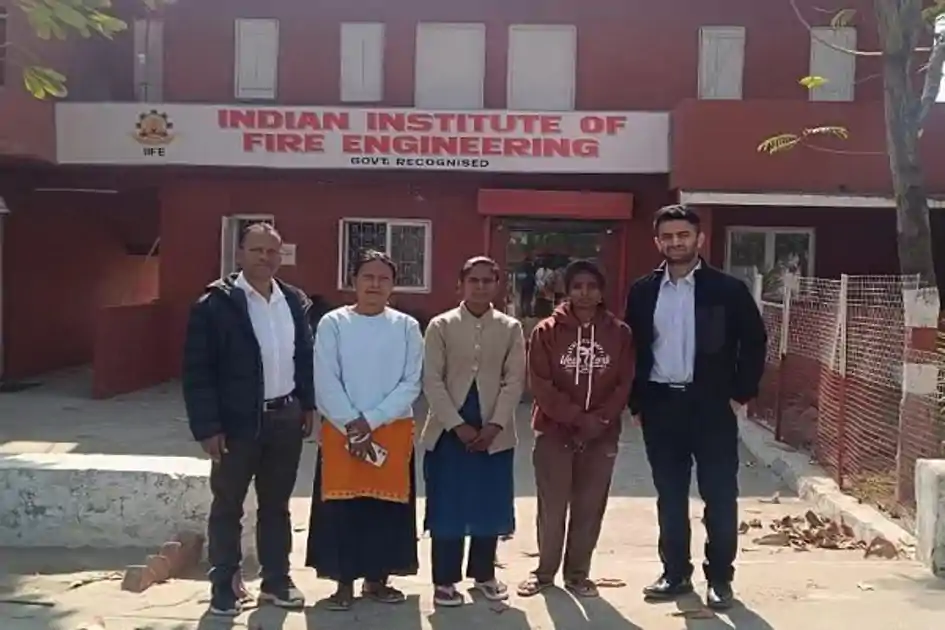 अदाणी फाउंडेशन की पहल, गोंदुलपारा की बेटियों को फायर फाइटिंग ट्रेनिंग से मिलेगा नया करियर