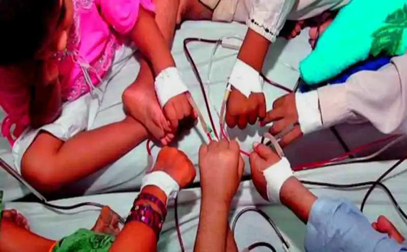 थैलेसीमिया से पीड़ित 7 बच्चे वेल्लोर रवाना, बिहार सरकार कराएगी नि:शुल्क बोन मैरो ट्रांसप्लांट थैलेसीमिया से पीड़ित बच्चे