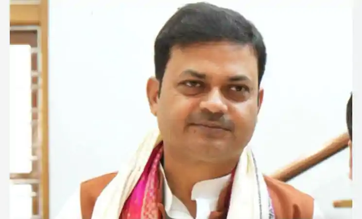 मंत्री संजय सिंह बोले- कांग्रेस के विधायक हमारे संपर्क में, दही-चूड़ा भोज से गायब थे MLA