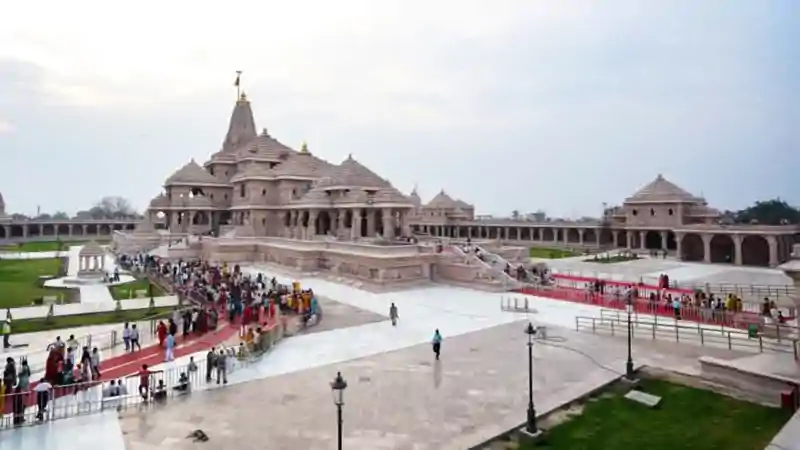 राम मंदिर दान पर बढ़ी कानूनी घेराबंदी, सुप्रीम कोर्ट ने SIT से मांगी स्टेटस रिपोर्ट राम मंदिर दान पर बढ़ी कानूनी घेराबंदी, सुप्रीम कोर्ट ने SIT से मांगी स्टेटस रिपोर्ट