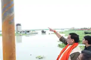 पथ निर्माण मंत्री ने किया विक्रमशिला सेतु का निरीक्षण, दिए अहम निर्देश