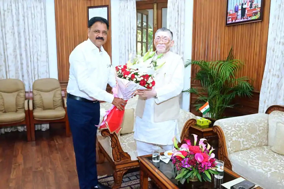 राज्यपाल संतोष गंगवार से मिले उच्च एवं तकनीकी शिक्षा मंत्री सुदिव्य कुमार