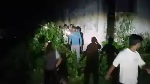 वर्षों से ताला लगे पोस्टमार्टम हाउस में स्ट्रेचर पर पड़ा मिला शव, मचा हड़कंप