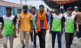 जूनियर राष्ट्रीय रग्बी प्लेयर का घर पहुंचने पर जोरदार स्वागत, जीता था गोल्ड