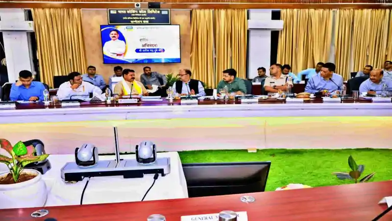 बेलगड़िया टाउनशिप में सुविधाओं का विस्तार, केंद्रीय कोयला राज्य मंत्री ने की झरिया पुनर्वास योजना की समीक्षा