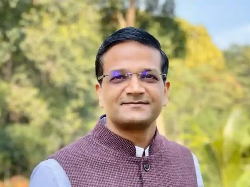 जमीन घोटाला मामले में पूर्व डीसी छवि रंजन जेल से रिहा, 29 महीने बाद मिली राहत