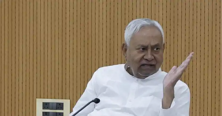 CM हाउस में इमरजेंसी मीटिंग बुलाई गई, नीतीश की नाराज़गी दूर करने आ सकते हैं अमित शाह