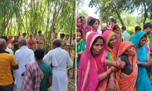 आठवीं के छात्र का शव बरामद, हत्या की आशंका से सनसनी आठवीं के छात्र का शव बरामद, हत्या की आशंका से सनसनी