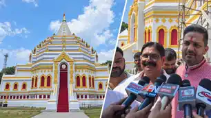 गणेश चतुर्थी की धूम, म्यांमार के बौद्ध मंदिर की आकृति का भव्य पंडाल, विधायक भी पहुंचे 