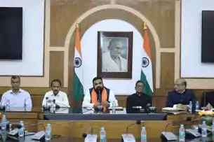 मुख्यमंत्री पद की शपथ लेते ही एक्शन में सम्राट चौधरी, सचिवालय पहुंचकर अधिकारियों को दिया निर्देश