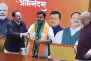 नितिन नबीन ने कार्यभार संभाला, जेपी नड्डा कुर्सी तक ले गए, स्वागत में खड़े रहे गृहमंत्री शाह