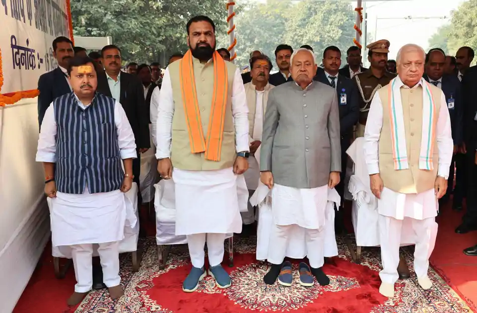 लौह पुरूष सरदार वल्लभ भाई पटेल की पुण्यतिथि पर उन्हें भावभीनी श्रद्धांजलि दी गई