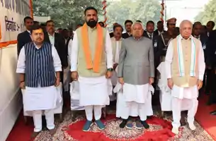 लौह पुरूष सरदार वल्लभ भाई पटेल की पुण्यतिथि पर उन्हें भावभीनी श्रद्धांजलि दी गई