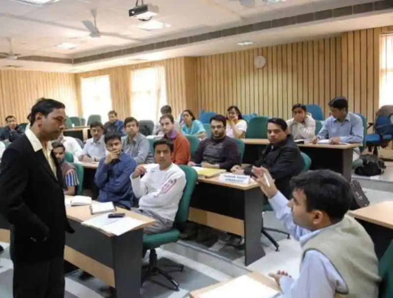 असिस्टेंट प्रोफेसर के 4 हजार पदों पर नियुक्ति की तैयारी, माह के अंत तक सभी विश्वविद्यालयों से मांगी गईं रिक्तियां असिस्टेंट प्रोफेसर की नियुक्ति