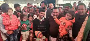 मकर संक्रांति पर लौटी मुस्कान, अंश-अंशिका की सकुशल वापसी पर दही-चूड़ा भोज का आयोजन